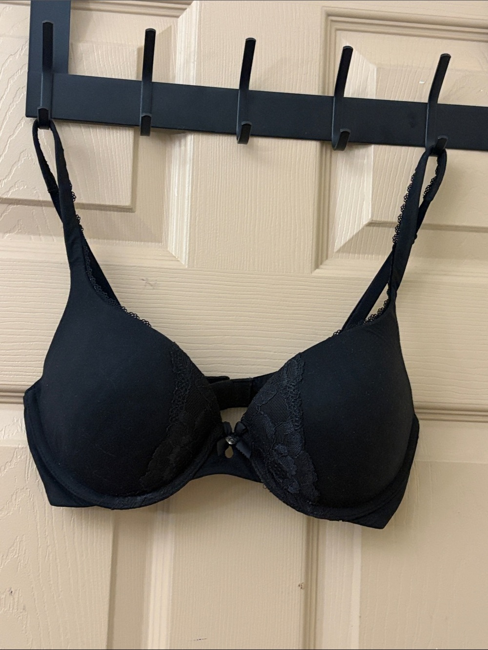 VICTORIA’S SECRET Black Lace-Trim Push-Up Bra - Women Intimates & Sleepwear